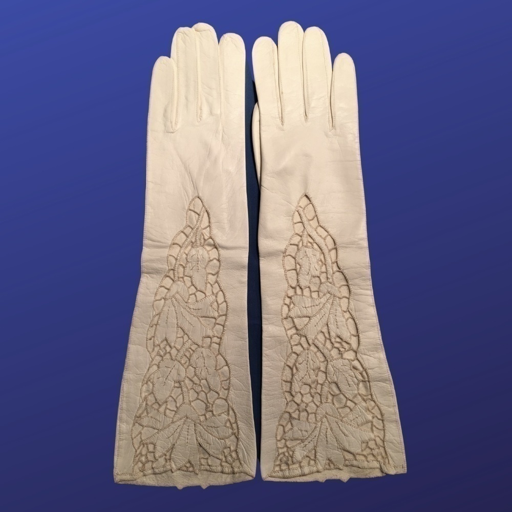 UNBRANDED 100% Leather Kid Gloves w/Crochet Lace, Size M, CREAM, Pre-owned, EUC